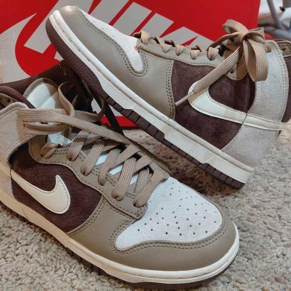 Nike Women Dunks Retro - Picture 1 of 9